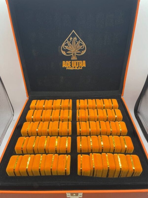 ACE ULTRA SPRING EDITION ( 2G 100PCS VARIETY MASTER BOX )